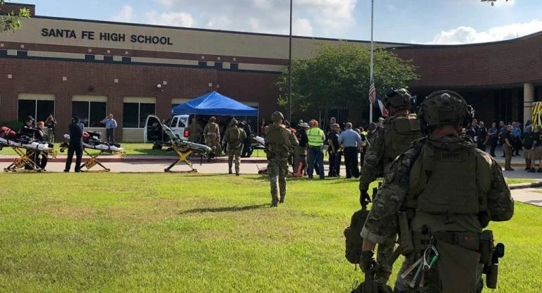 Μακελειό στο Τέξας: Μαθητής του σχολείου ο δράστης – Ηθελαν εκατόμβη νεκρών – Είχαν «παγιδεύσει» το Λύκειο με εκρηκτικά